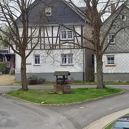 Ferienhaus Dommersch25 *